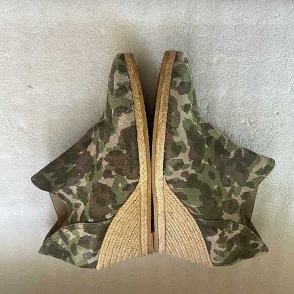 Eric Michael Shoes Women EU 40 Camo Suede Wedge Espadrille Handmade Slip On - Picture 6 of 12